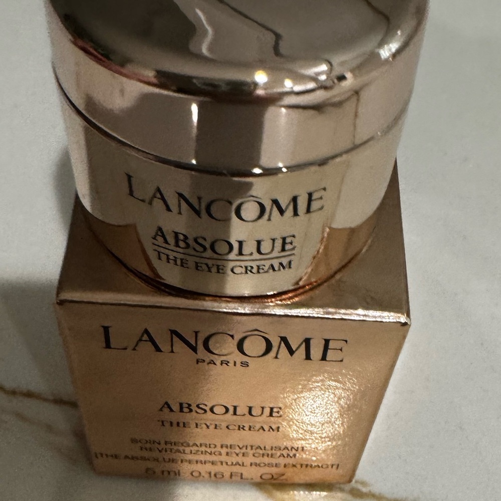 Lancome Absolue Eye Cream 5 ML - Luxurious Gold - Picture 8 of 10